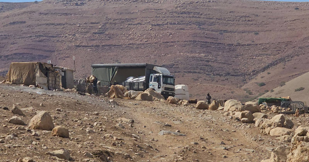 مستوطنون يستولون على أرض في الأغوار الشمالية